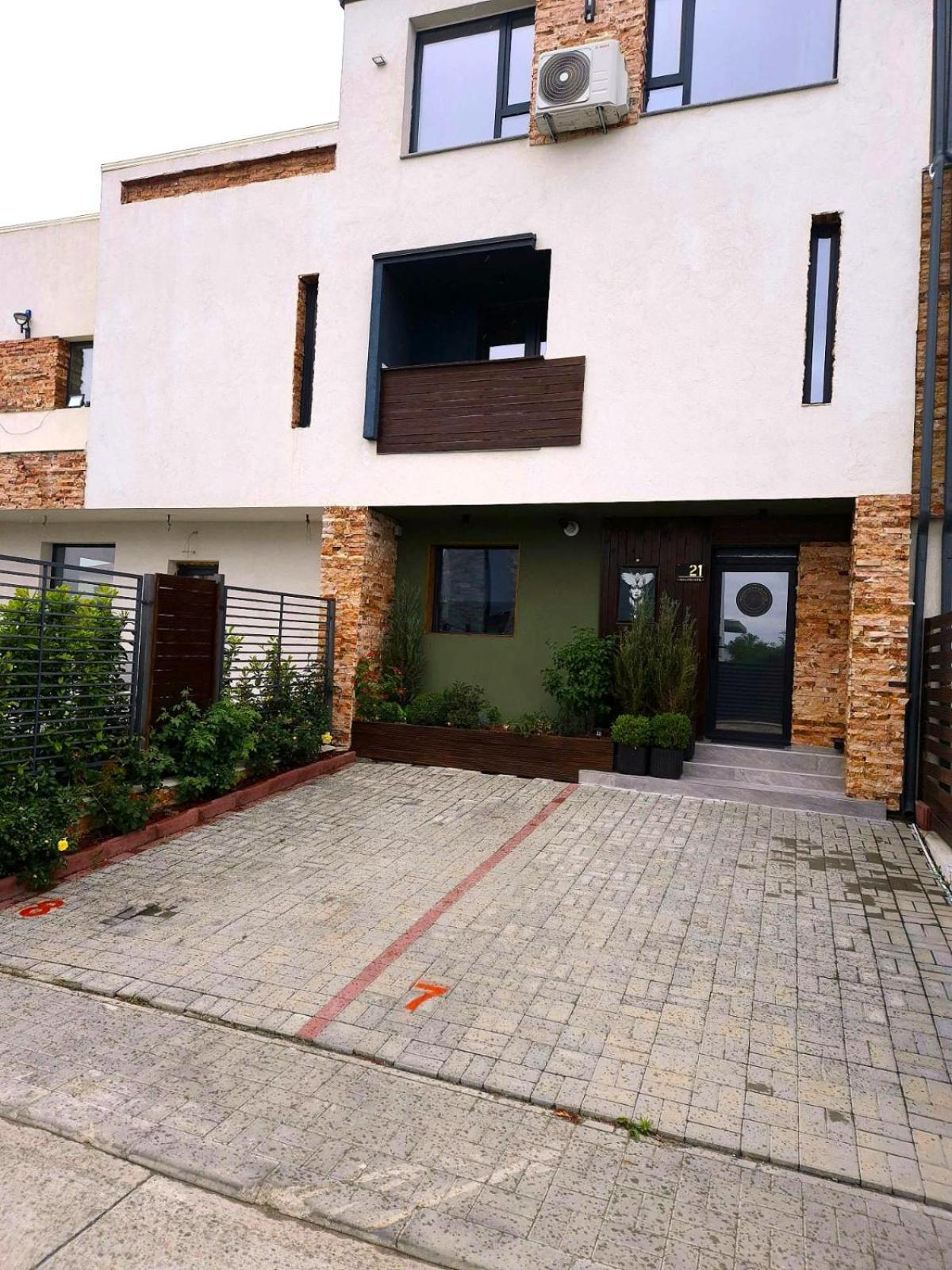 Mogosoaia High Living *